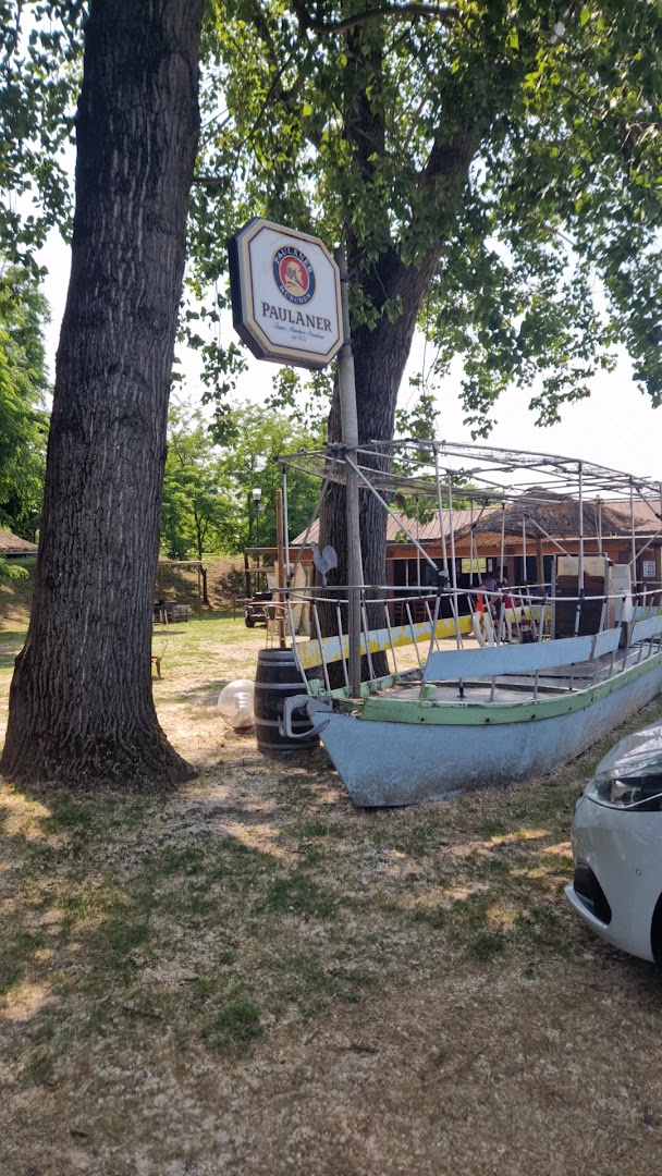 El barachin & Parco Belvedere