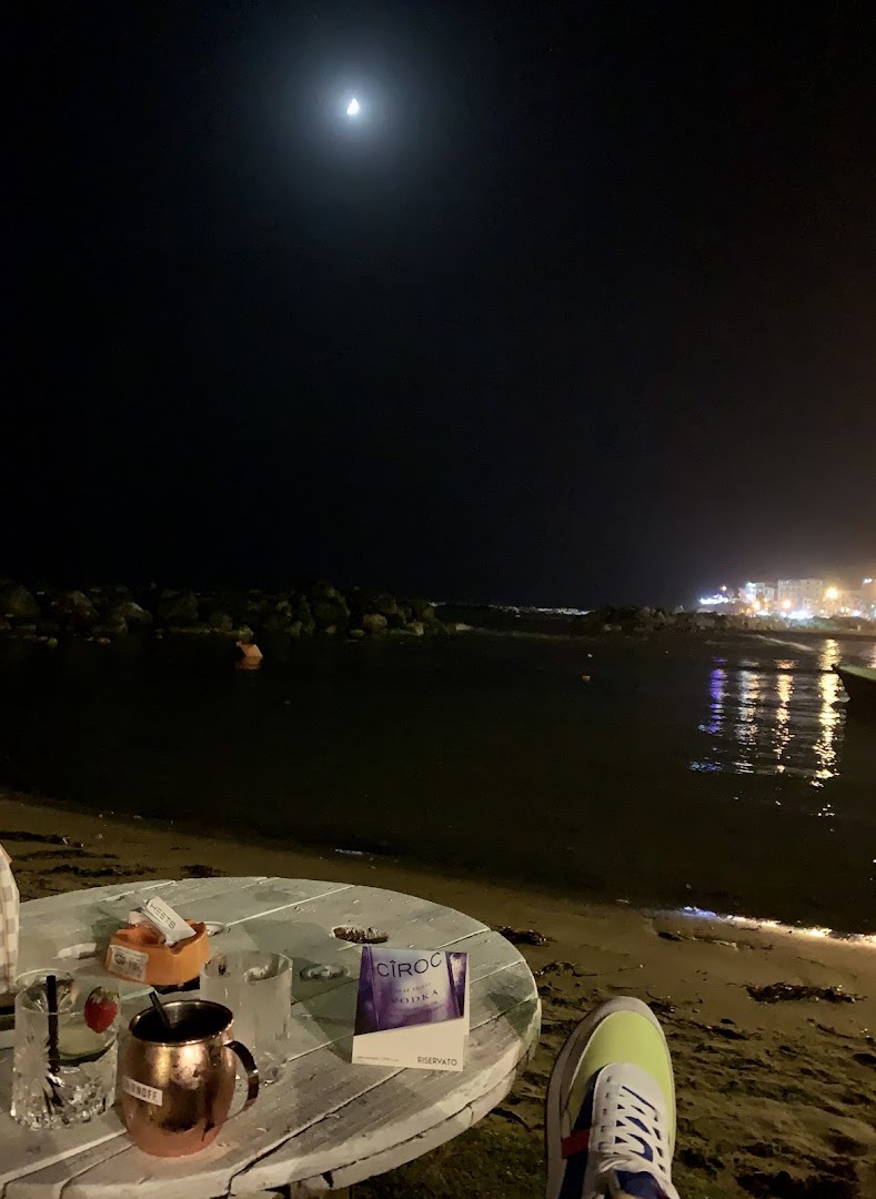 El Besito Beach