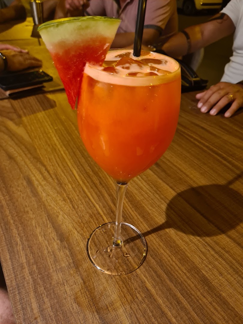 EL BUNKER - mixology bar -, Ravanusa