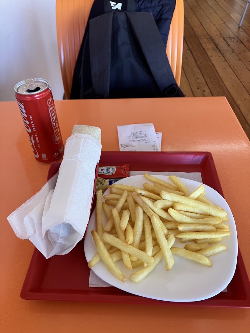 Elia Fast Food