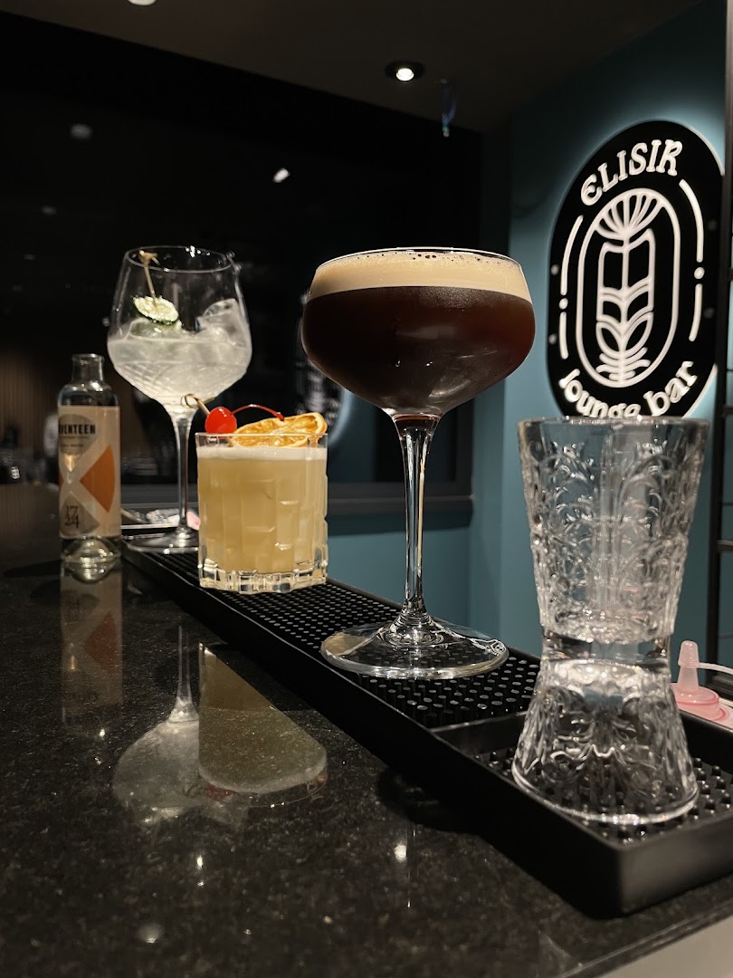 Elisir lounge bar