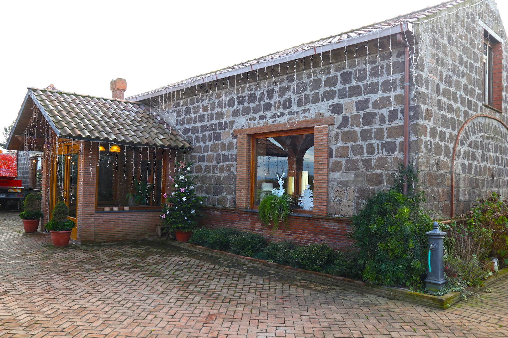 Elite Wine Bar - Restaurant