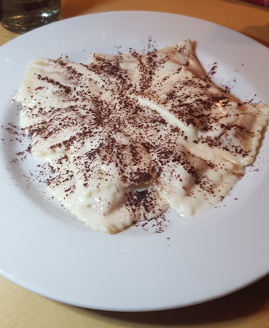 ELLI RISTORANTE LOUNGE BAR, Ozzano Taro