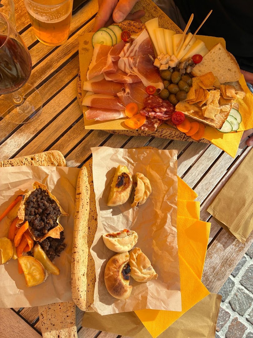 Ellusu