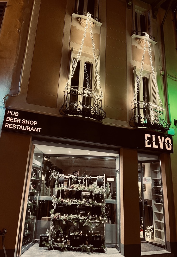 Elvo Tower - Pub & Beer shop - Biella