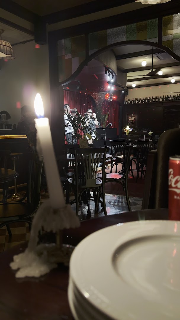 Emiliano Pizzeria e Cucina