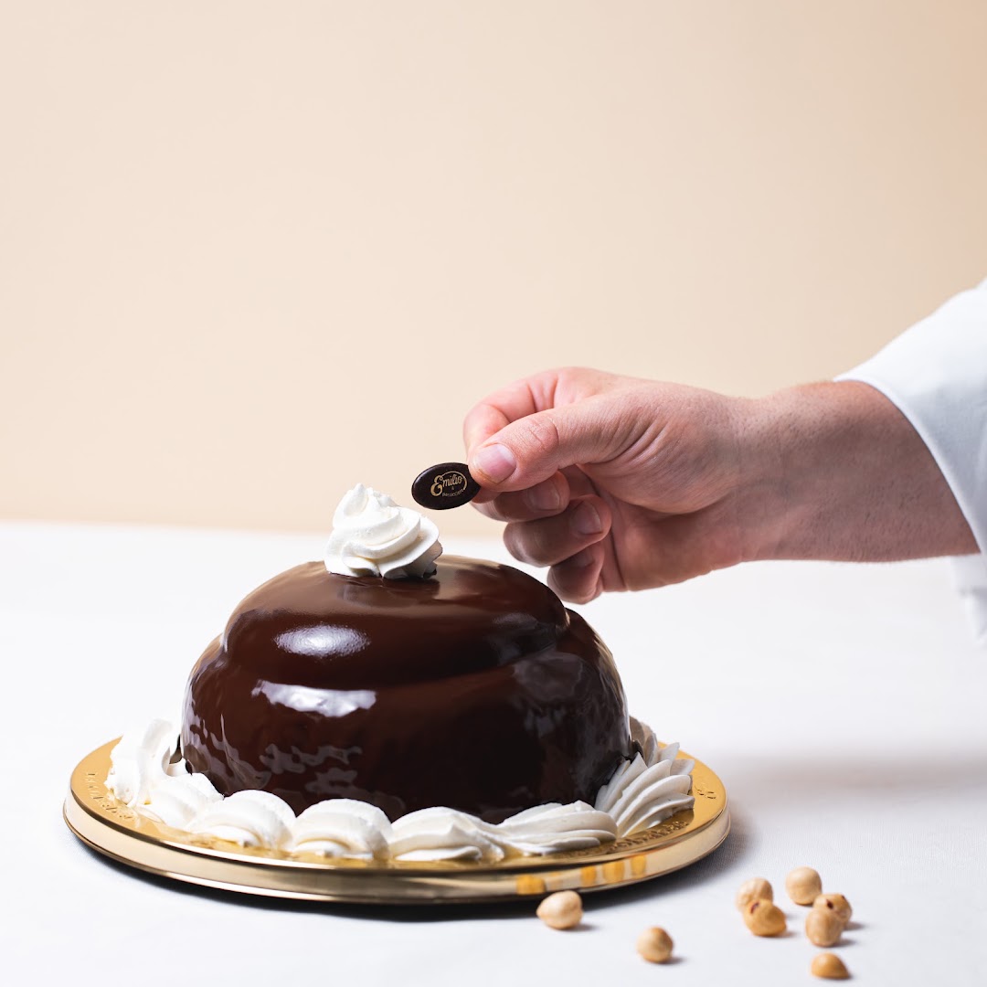 Emilio Il Pasticciere, Casal di Principe