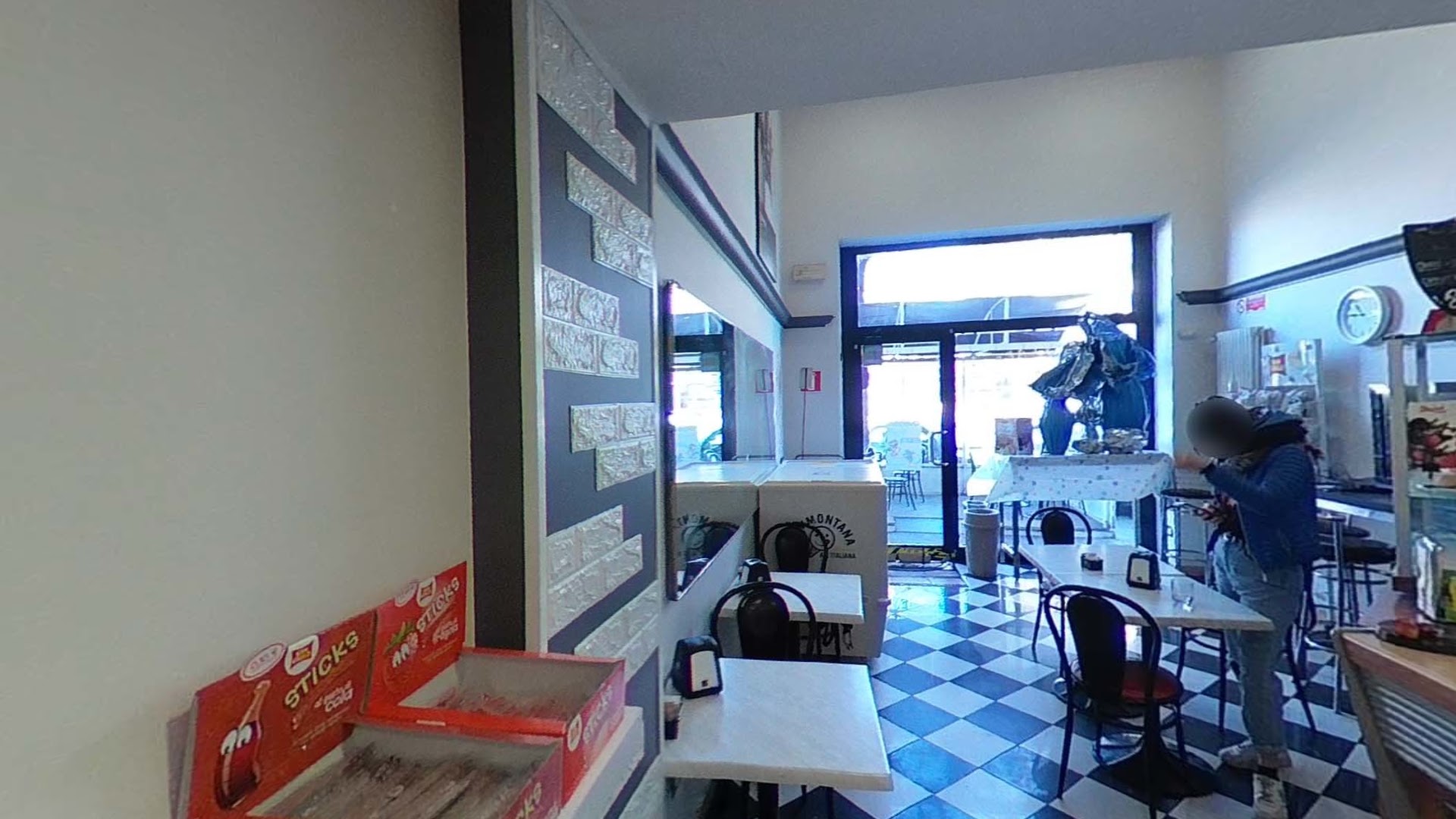 Emily Café, Torino