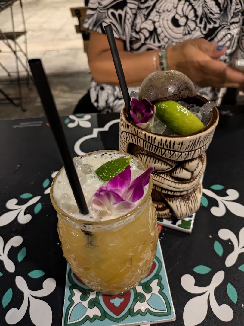 EMME Aperitivi & Cocktails
