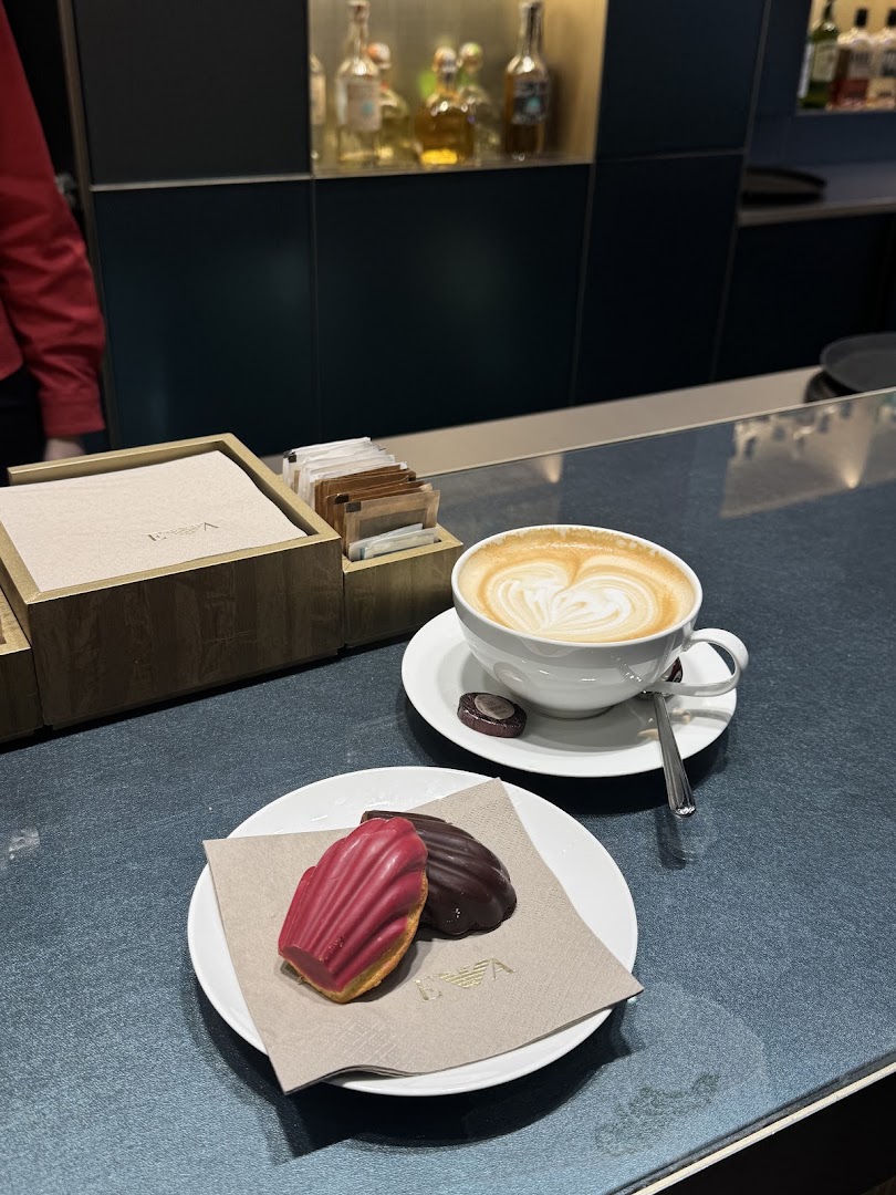 Emporio Armani Caffè