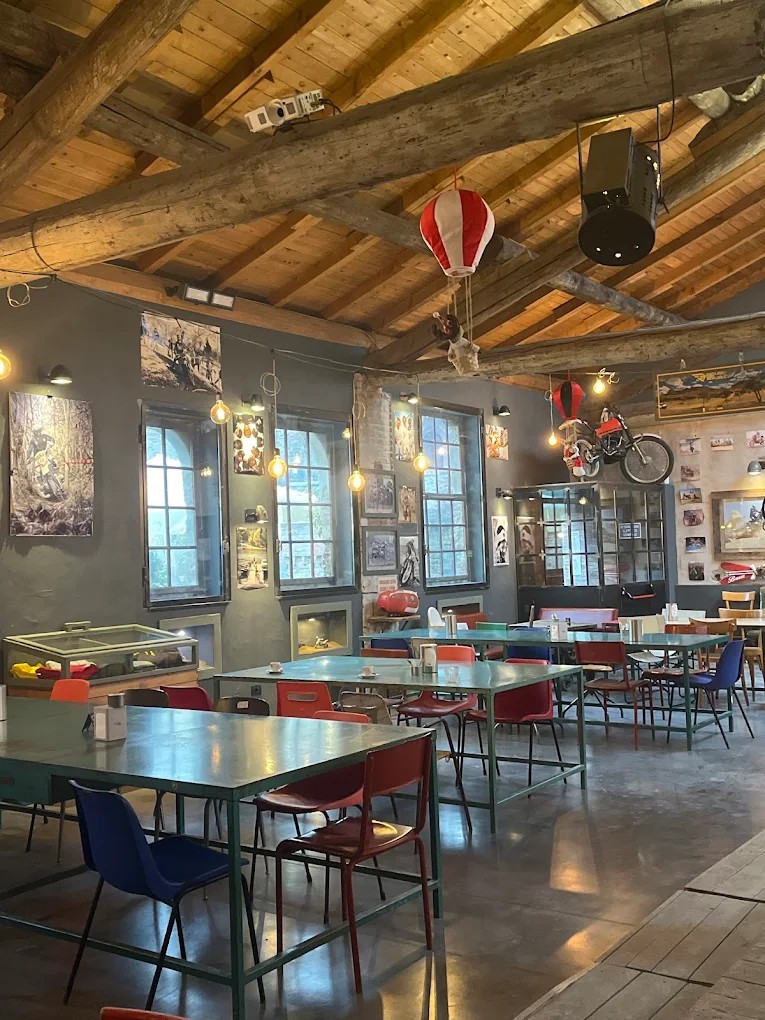 ENDURO REPUBLIC BISTROT