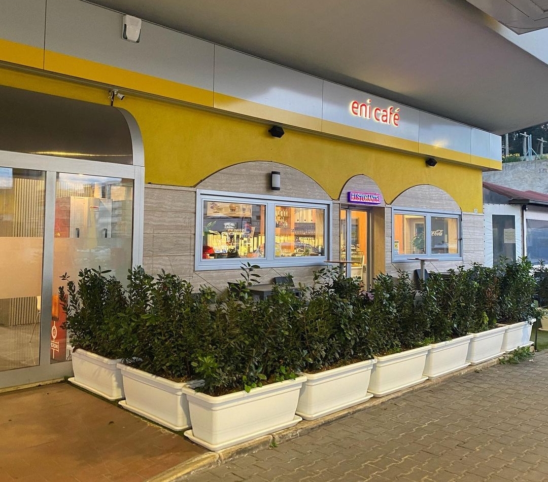 Eni Cafe' di Angelozzi S. - Ristorante pausa pranzo, pranzi veloci, bar per aperitivi, San Benedetto del Tronto