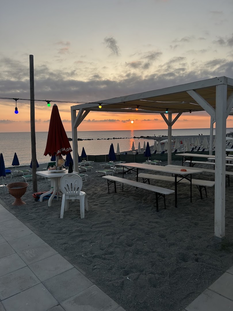 Enjoy Beach Club