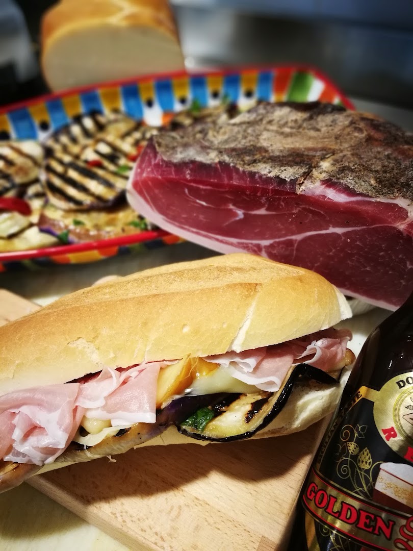 Enoteca Alimentari Prodotti Tipici 'Al GattoNero'