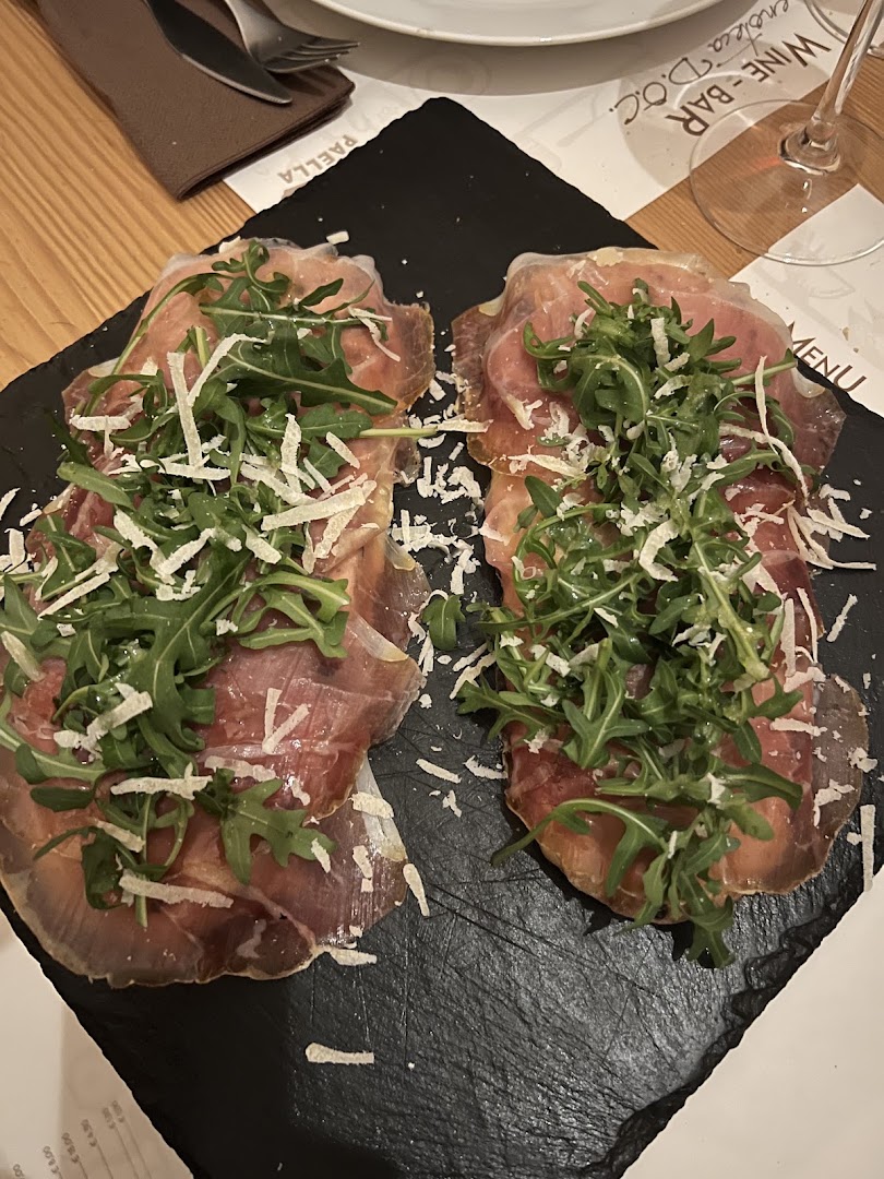 Enoteca D.O.C. wine bar