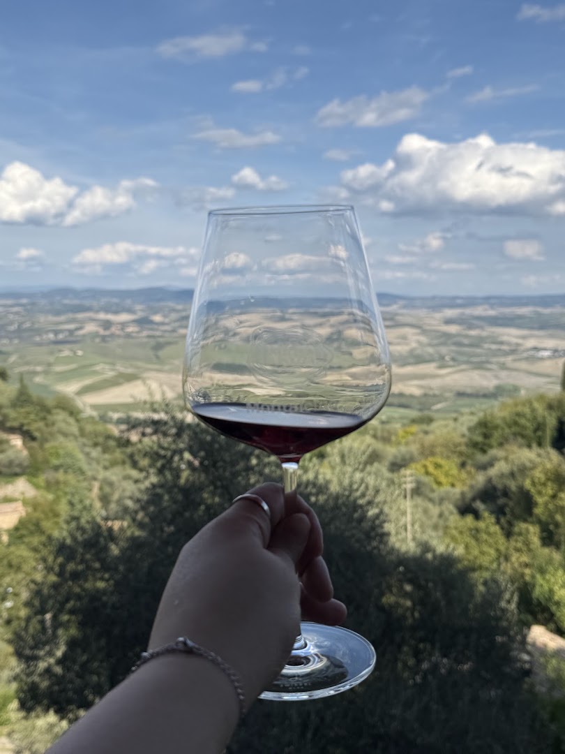 Enoteca Di Piazza WINE ROOM Di Fedolfi Andrea Sas