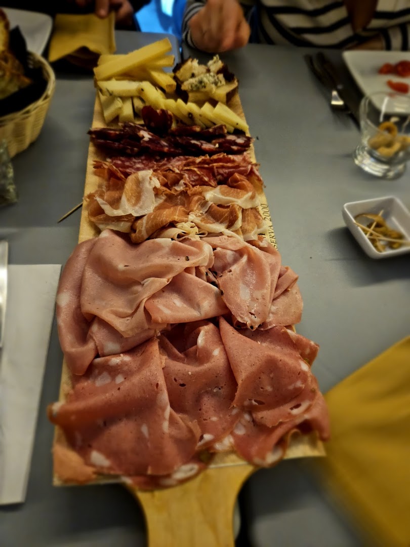 Enoteca Guglielmo Wine & Food