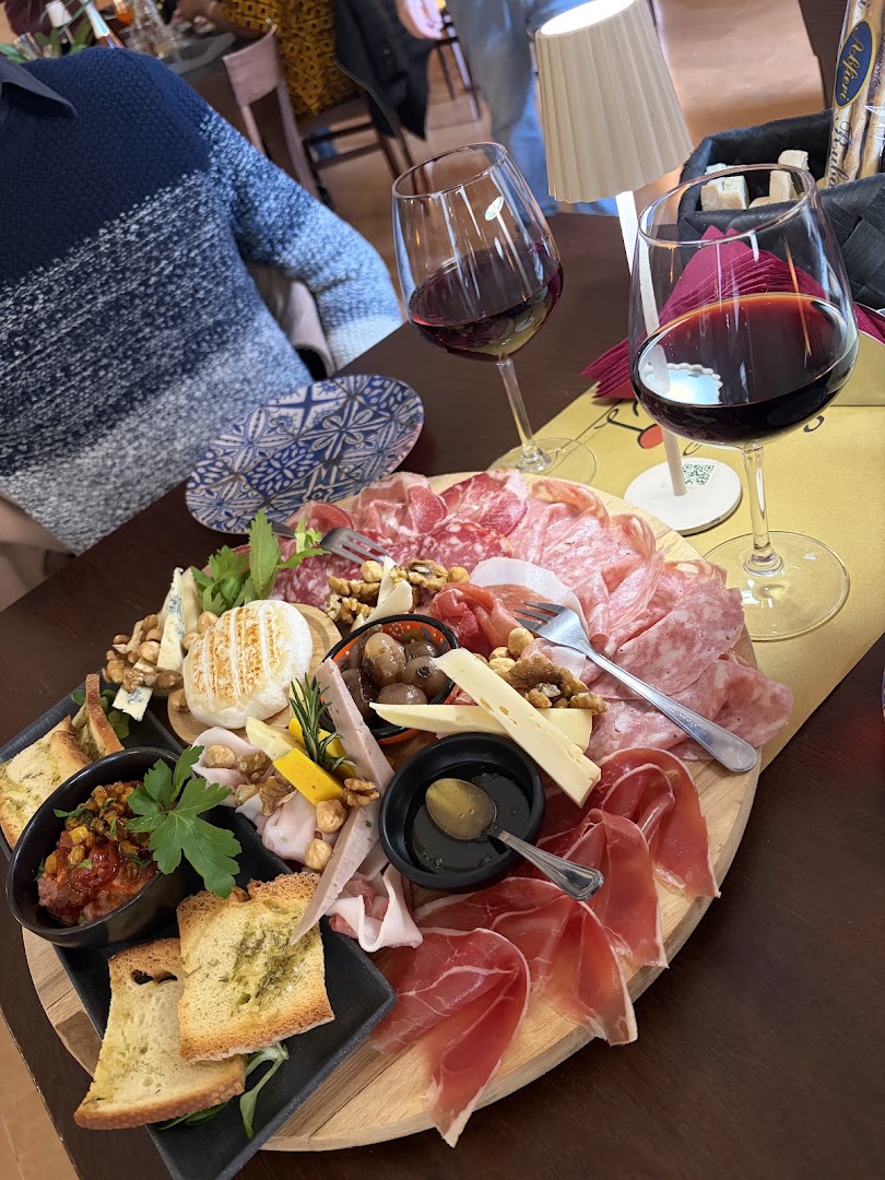 Enoteca La Buta