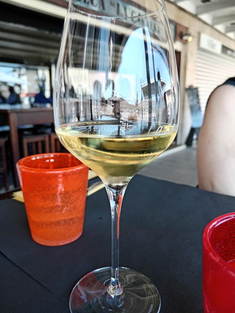 ENOTECA LA CANTINA