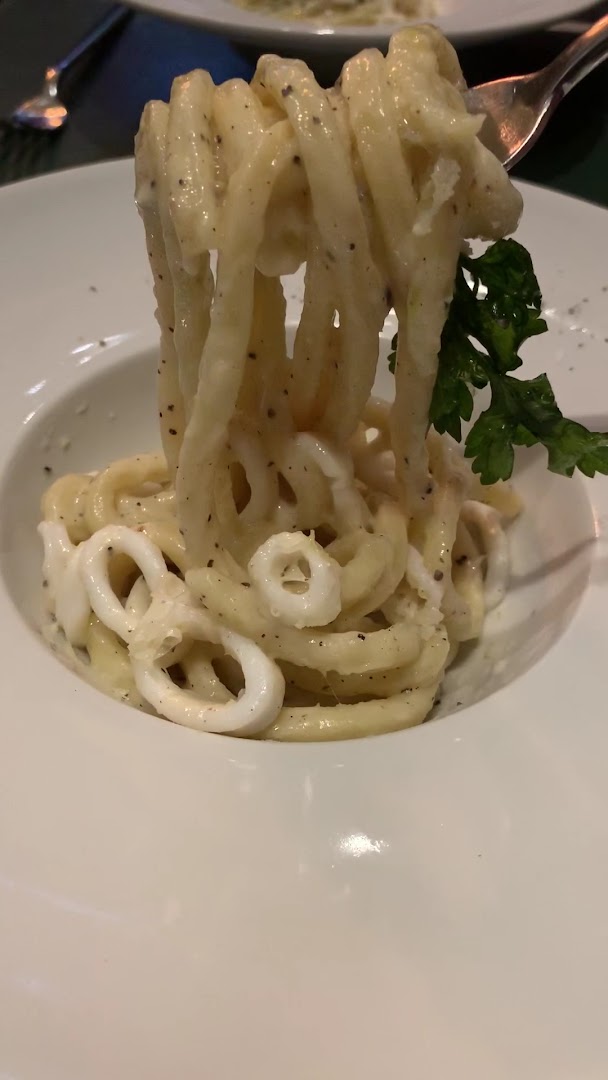 Enoteca Pitti Gola e Cantina