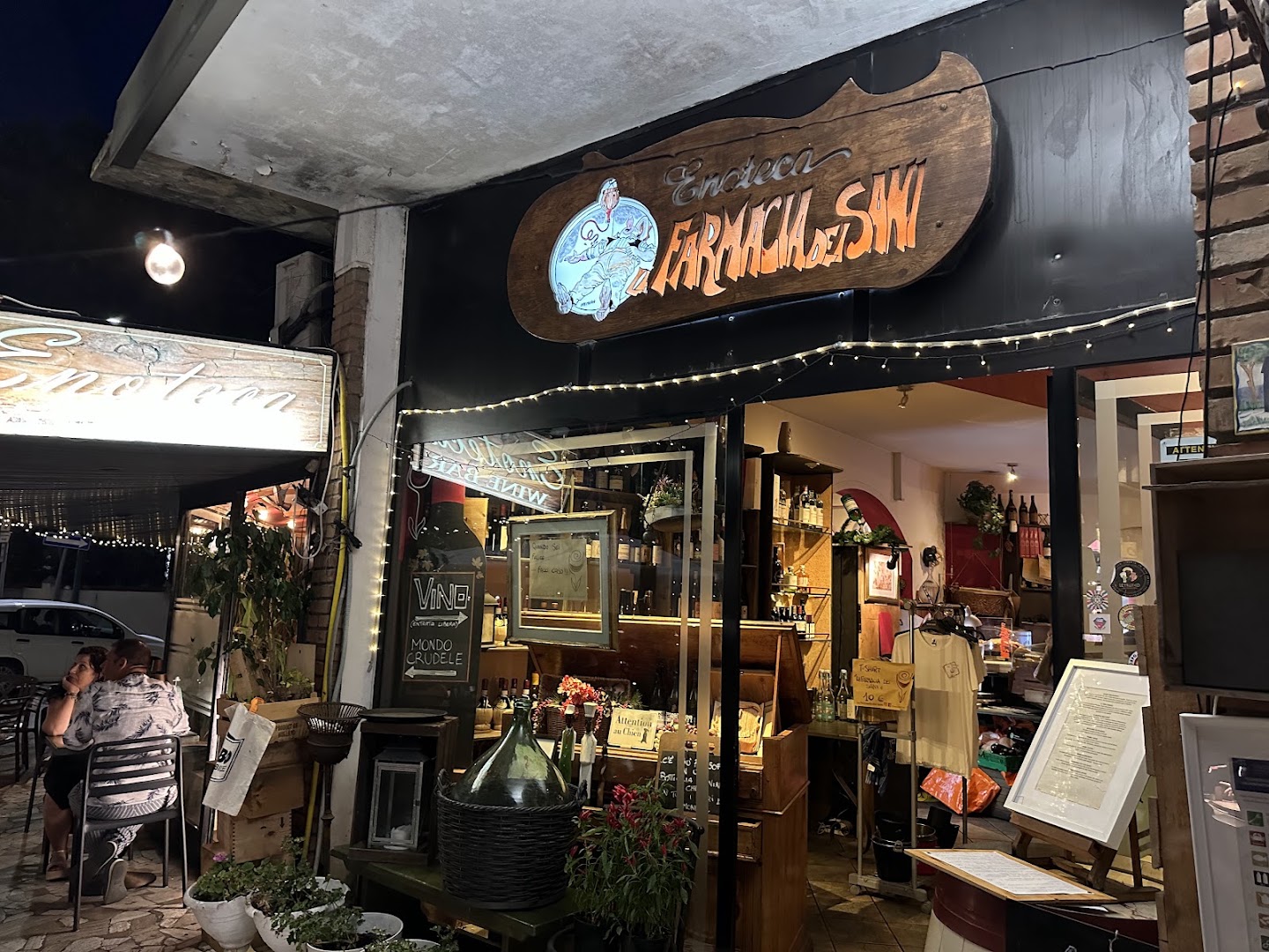 Enoteca Ristorante La Farmacia Dei Sani