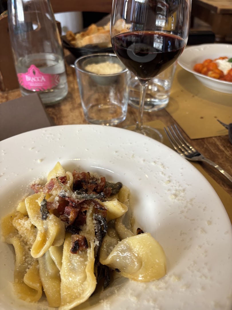 Enoteca ristorante Vini E Spiriti, Bergamo