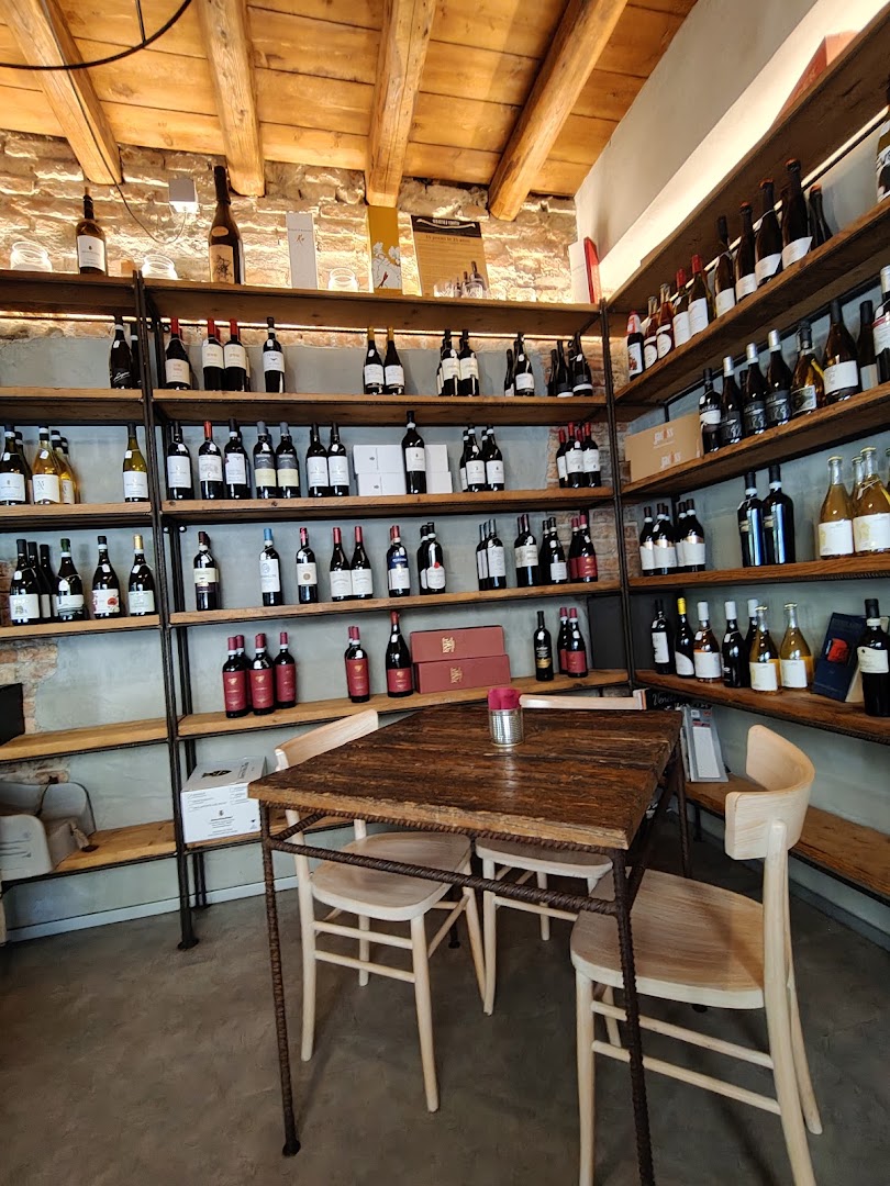 Enoteca Sfusi ma Buoni