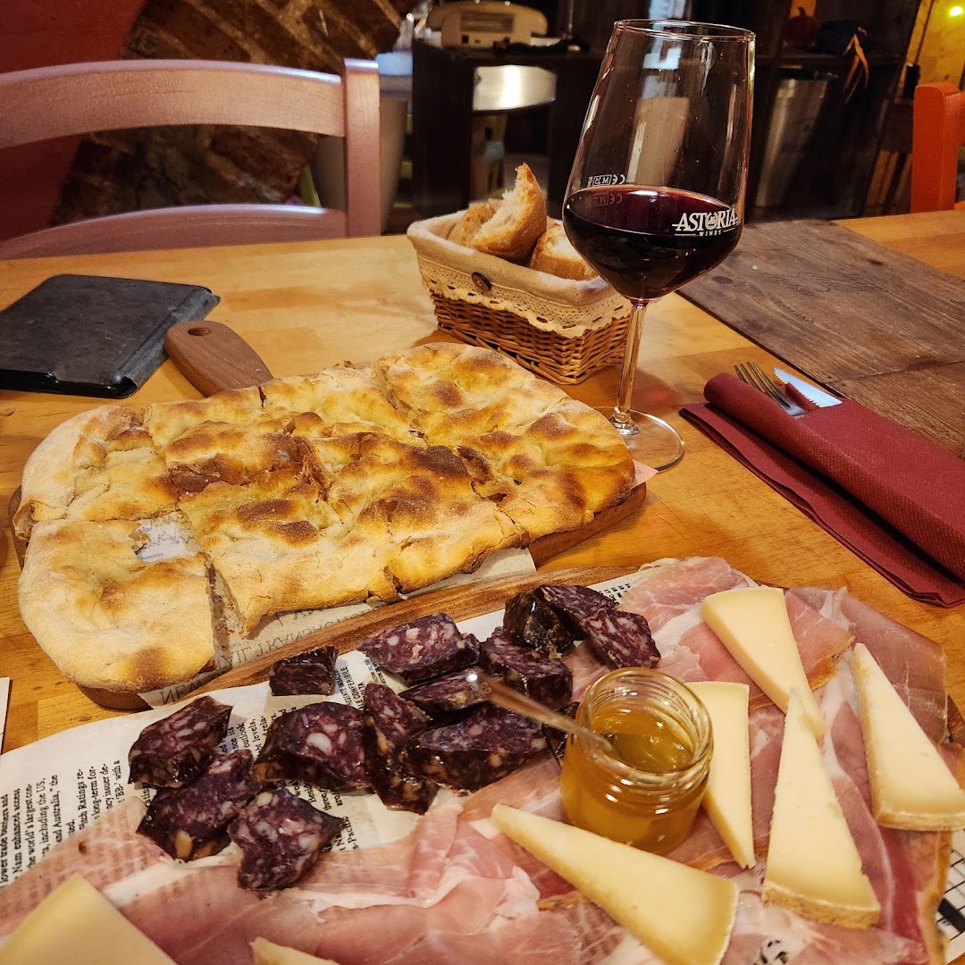 Enoteca Vineria Carlos Primero