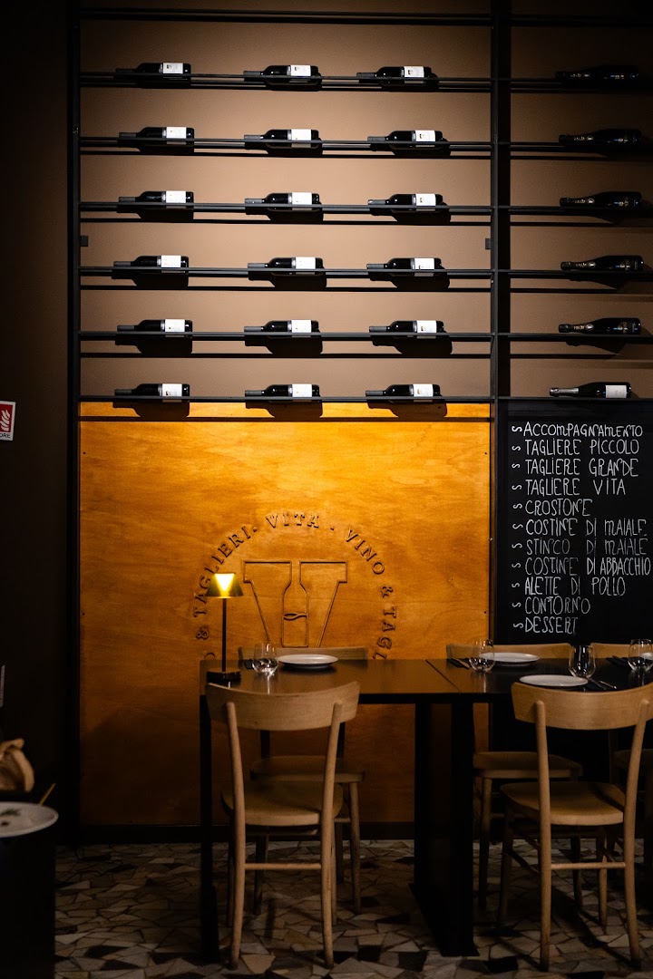 Enoteca VITA Vini & Taglieri