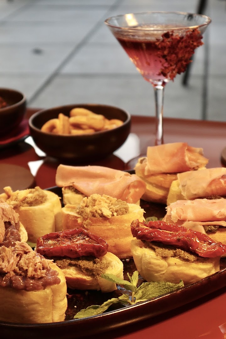 Enotria Food and Wine