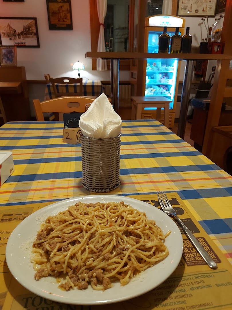 EPOCA Bar and Restaurant