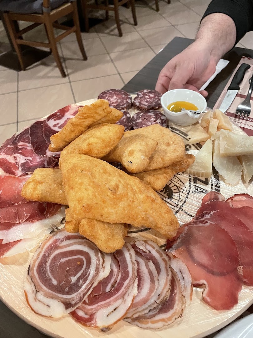 Epoca Grill & Pizza