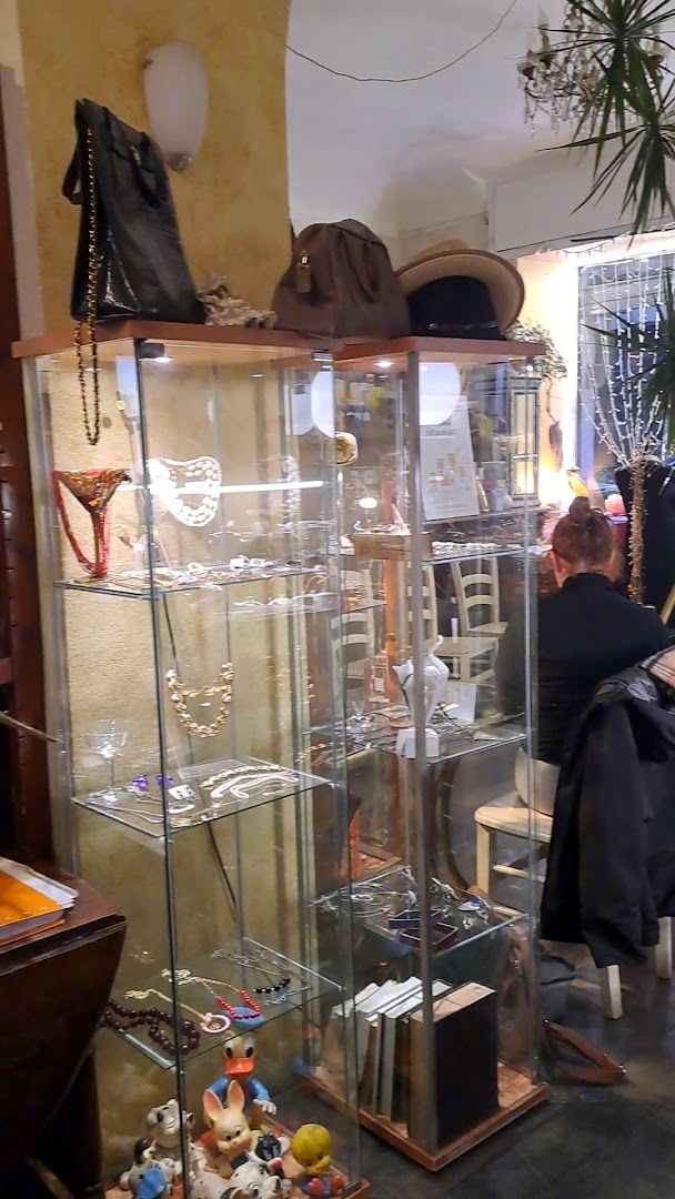 Erboristeria Mességué - Caffètteria ,Tisaneria ,pinseria