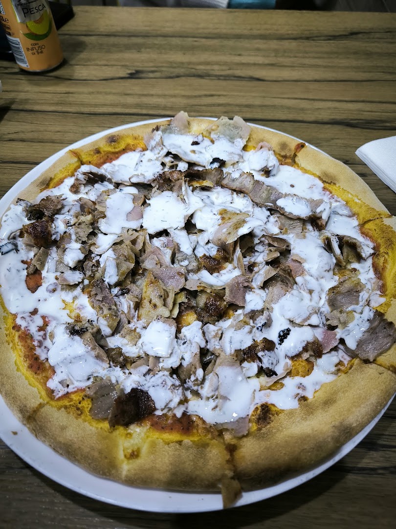 Ercan Turkish Kebap Pizza - Grill