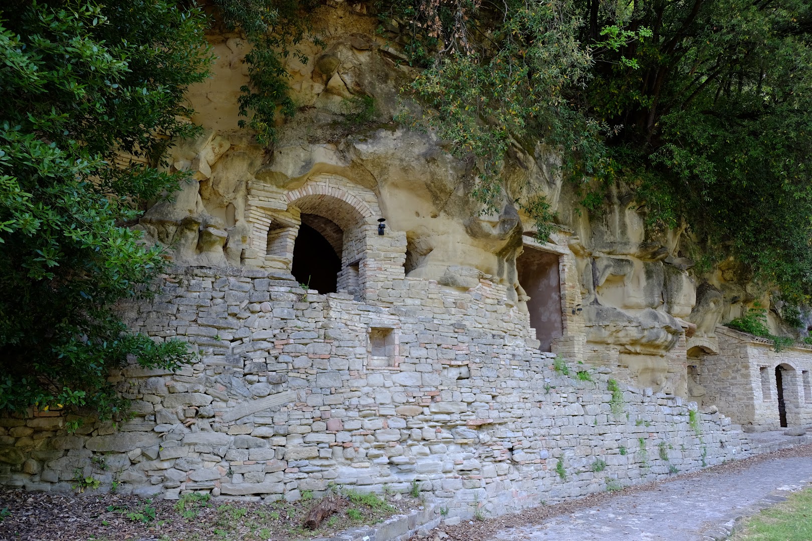 Eremo dei Frati Bianchi, Cupramontana