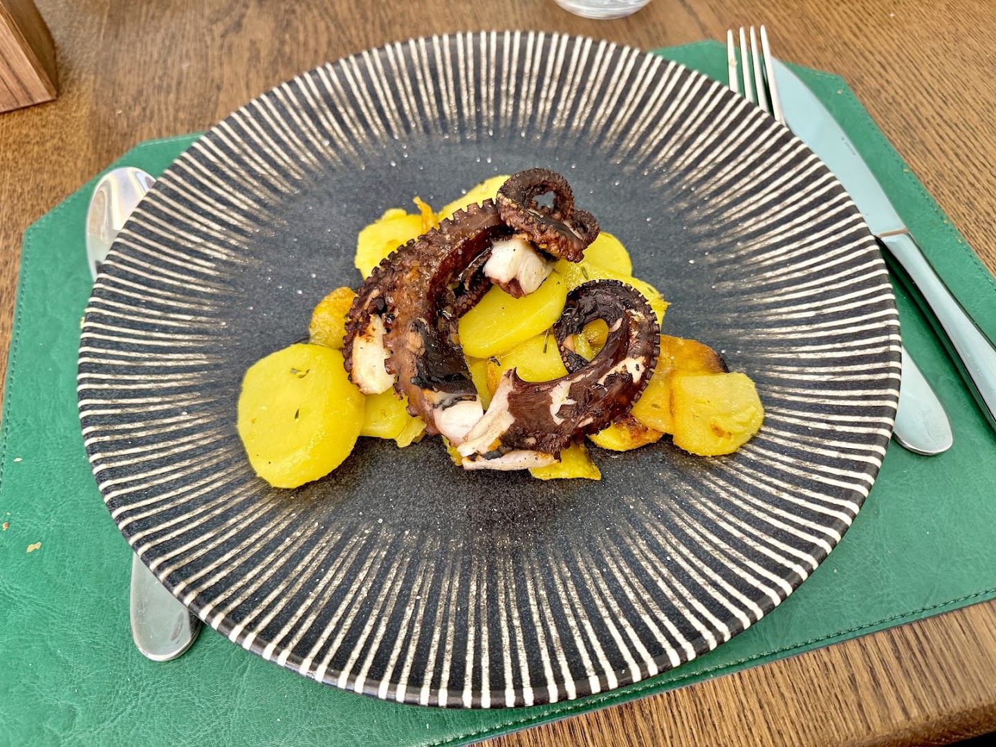 Essenza_Trattoria Contemporanea, L'Aquila