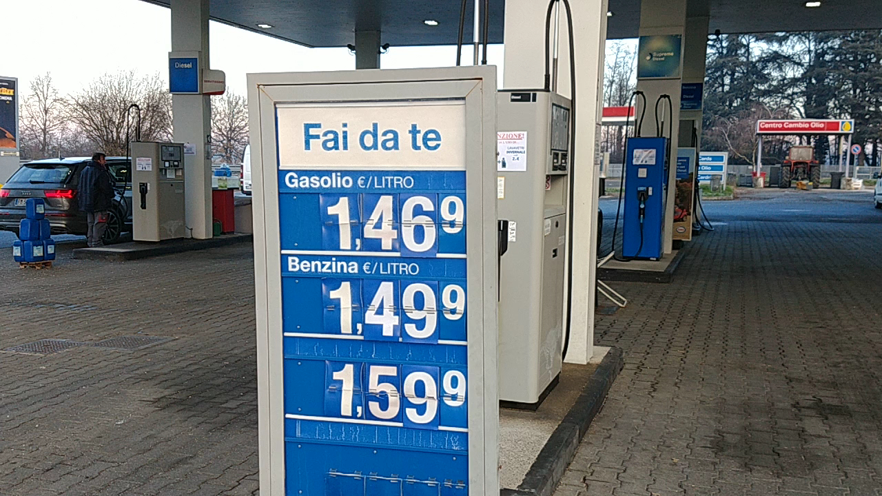 ESSO • Dorno Est