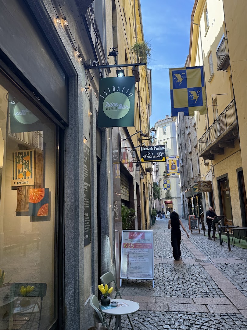 Estratto Juice & Wine Bar, Torino