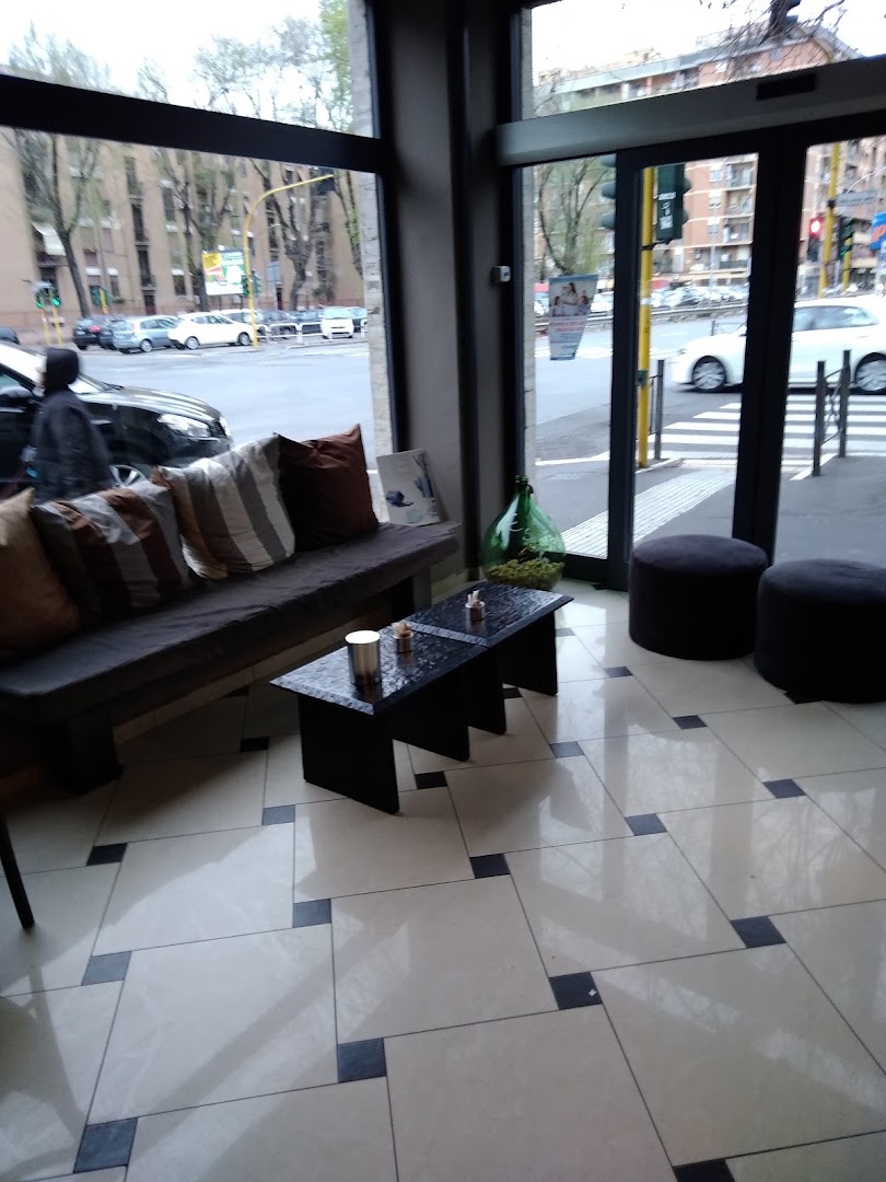 Estro Caffè Bar