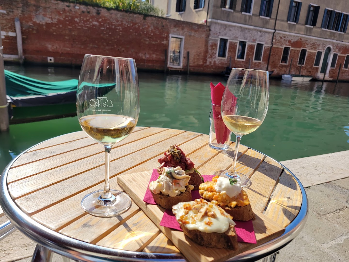 Estro - Pane e Vino