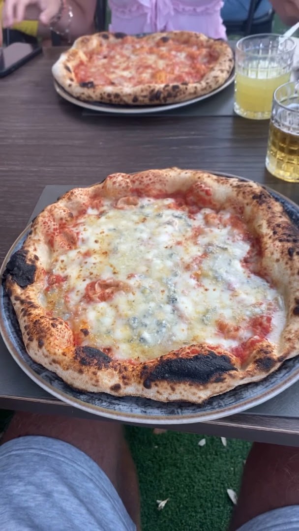 Eteria food and drink