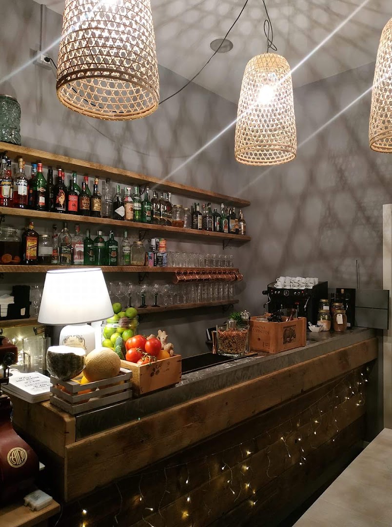 Ethan's American Bar