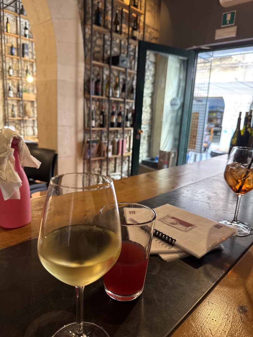 Evoè wine bar shop