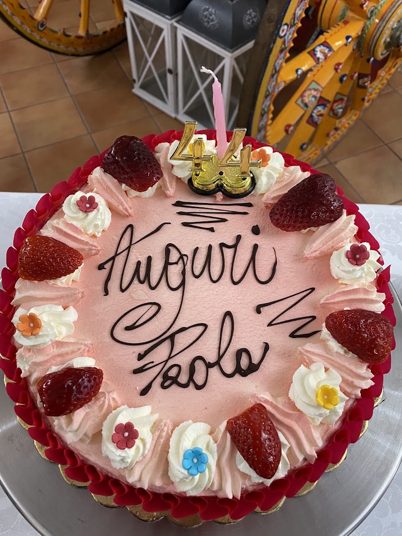 Evola Bar | Pasticceria, Gelateria e Rosticceria |