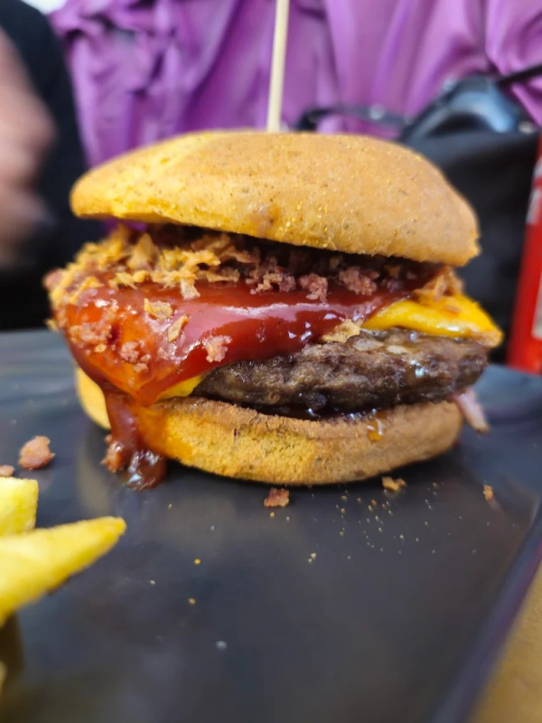 Excalibur Burger Pub