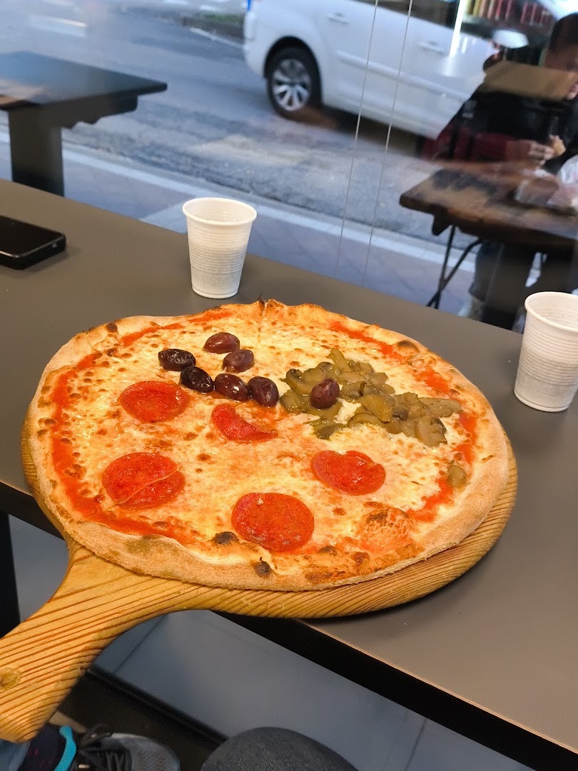 Express Kebab, pizzeria d'asporto