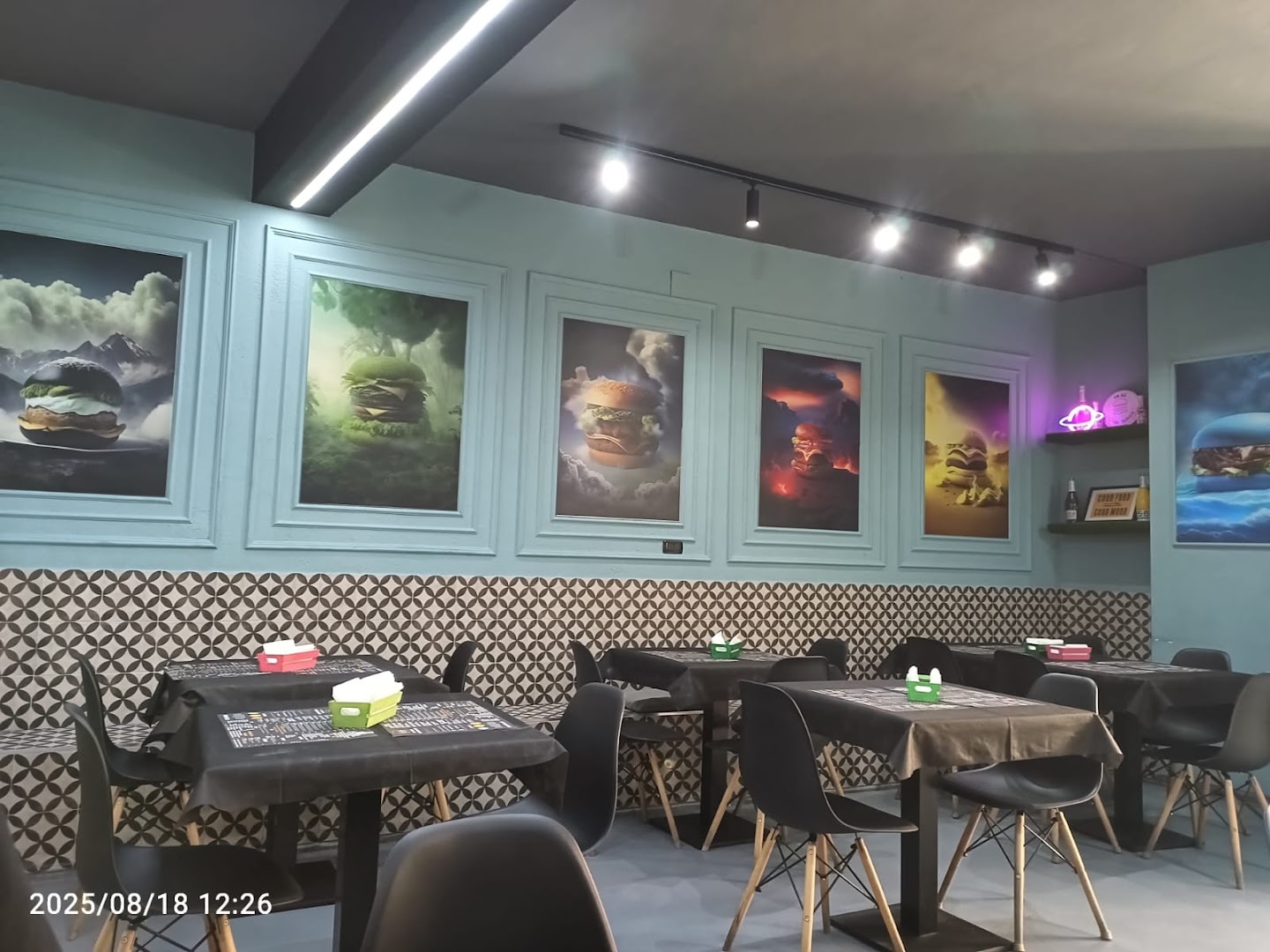 FA.BÙ. Fashion Burger