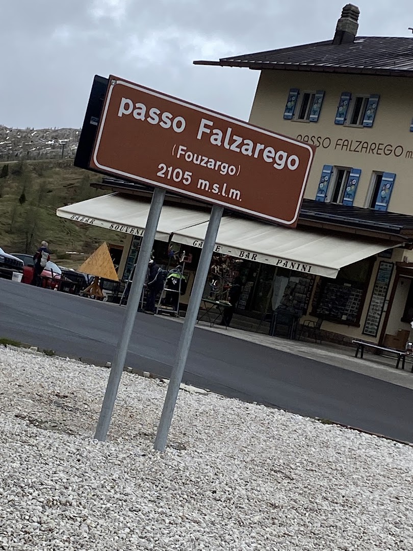 Falzarego Bar Bazar