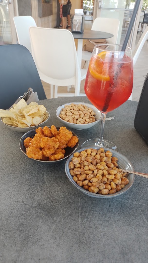 Famèt Food & Drink, Fiumicino