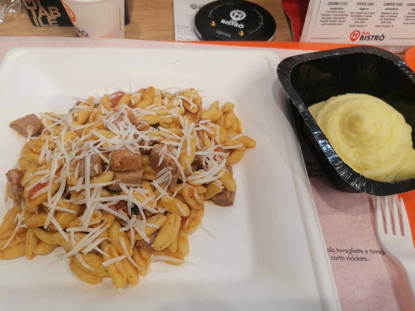 Famila Bistro'